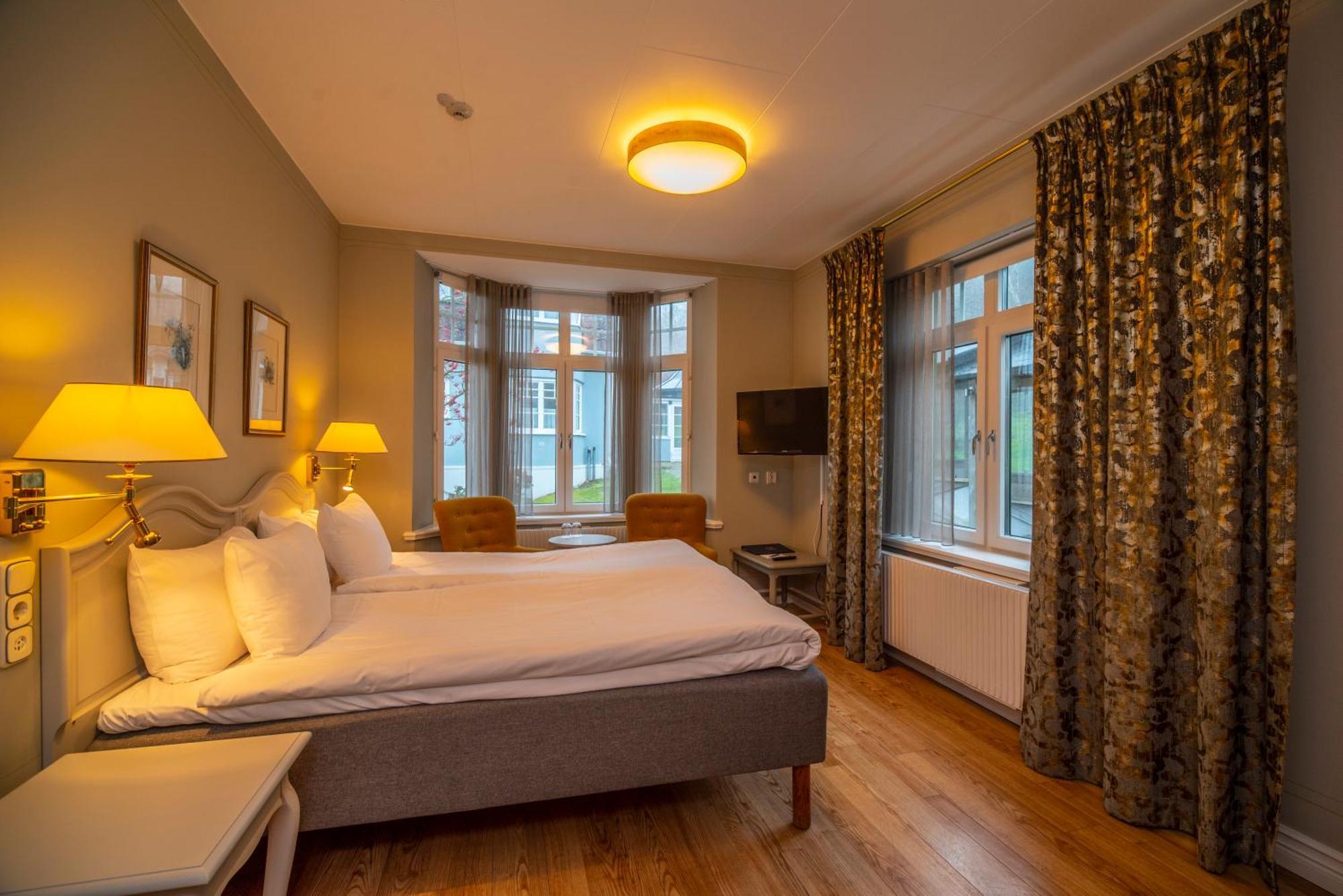 Hotel Rusthallargarden Arild Esterno foto