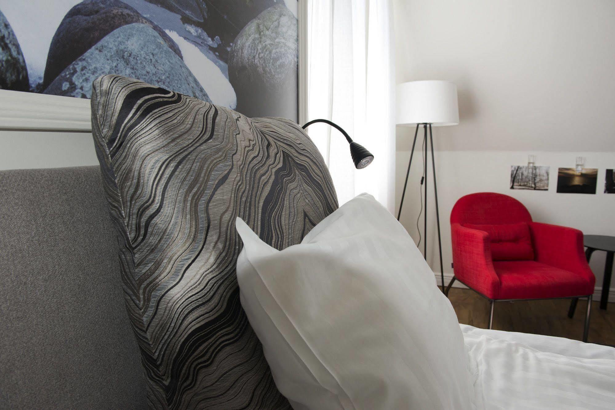 Hotel Rusthallargarden Arild Esterno foto